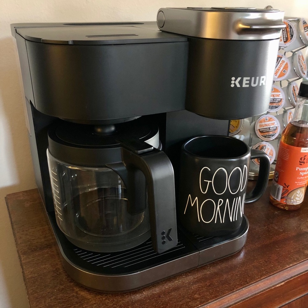 Keurig Black and Silver Coffee Brewer